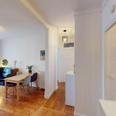 Joivy Lovely Flat Near The Majestic Eiffel Tower *