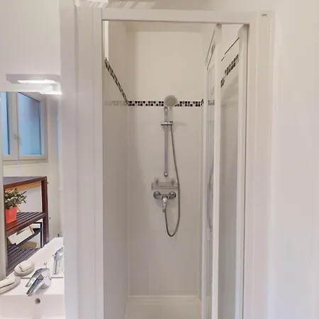 Apartmán Joivy Lovely Flat Near The Majestic Eiffel Tower *
